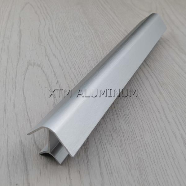 Ugaonik Bullnose pločica Trim